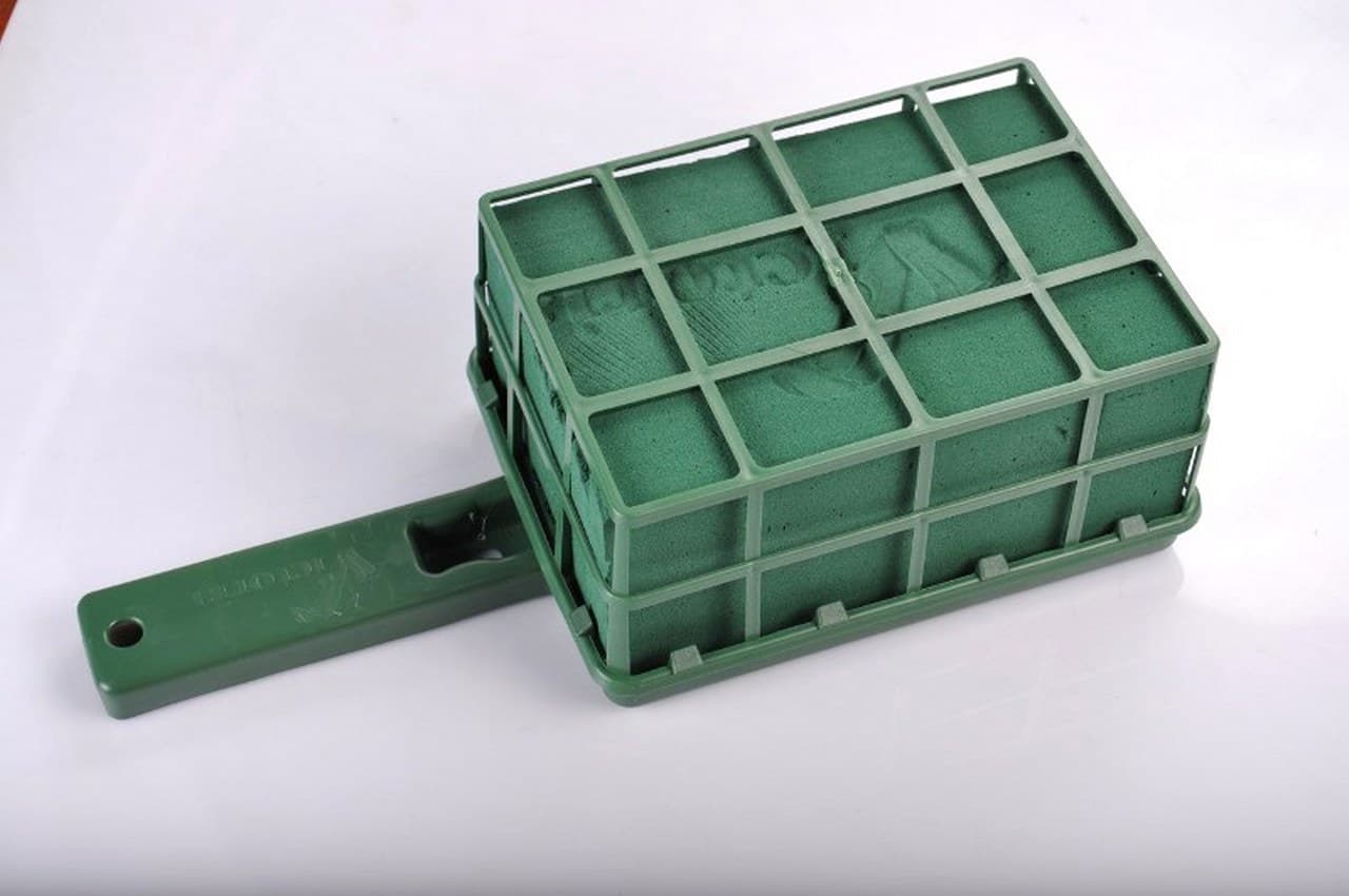 Gąbka florystyczna floret średni mokry 8x12x16cm