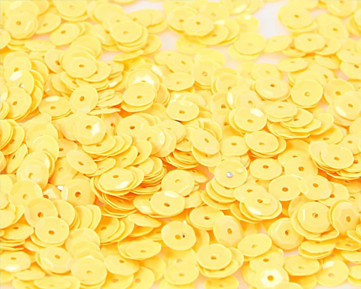 Cekiny 8mm/15gram jasnożółty pastelowy