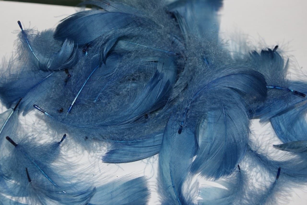 Piórka w torebce foliowej 15 gram, niebieskie