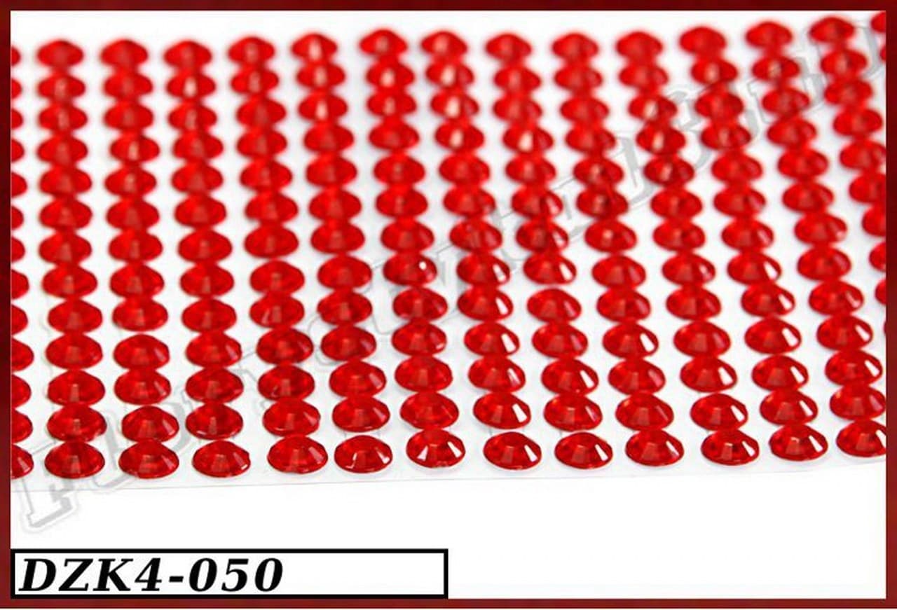Dżety samoprzylepne kryształki 4mm/440szt czerwone