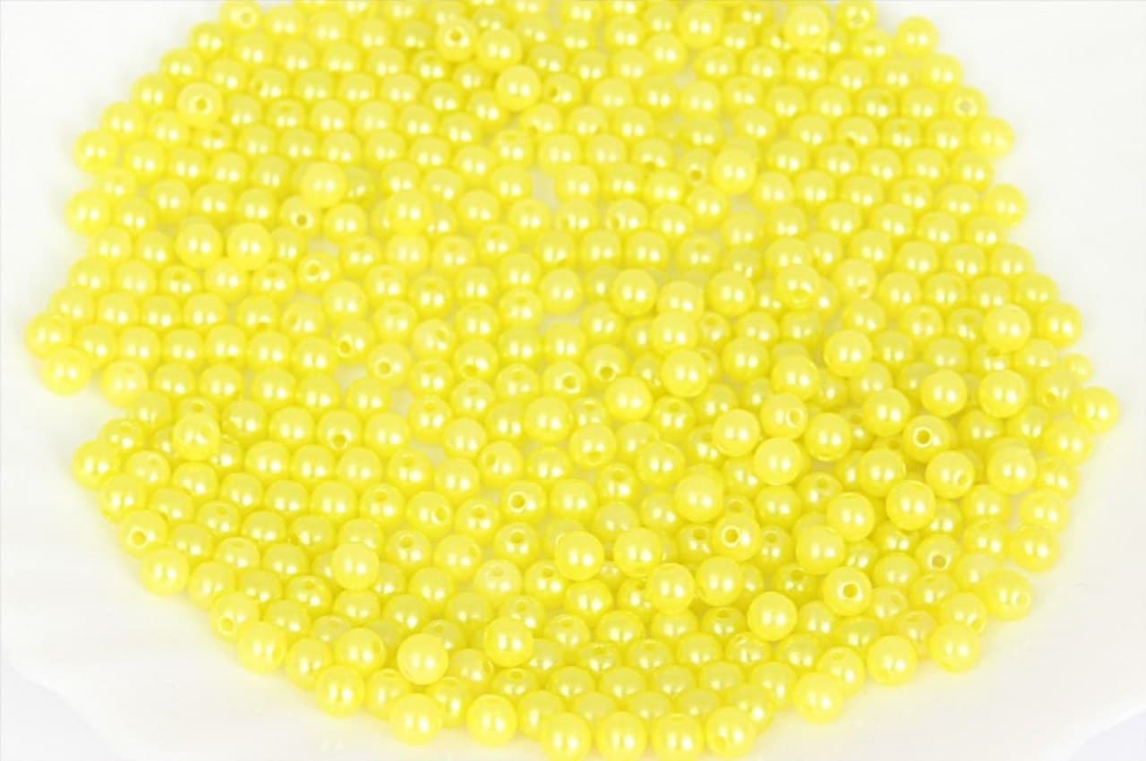 Koraliki perełki z dziurką, śr.3mm/25g, żółte