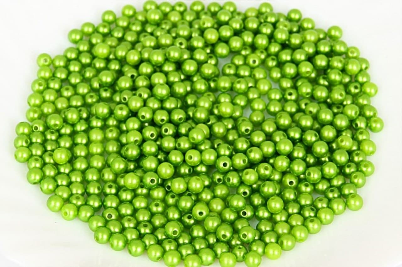 Koraliki perełki z dziurką, śr.3mm/25g, seledynowe