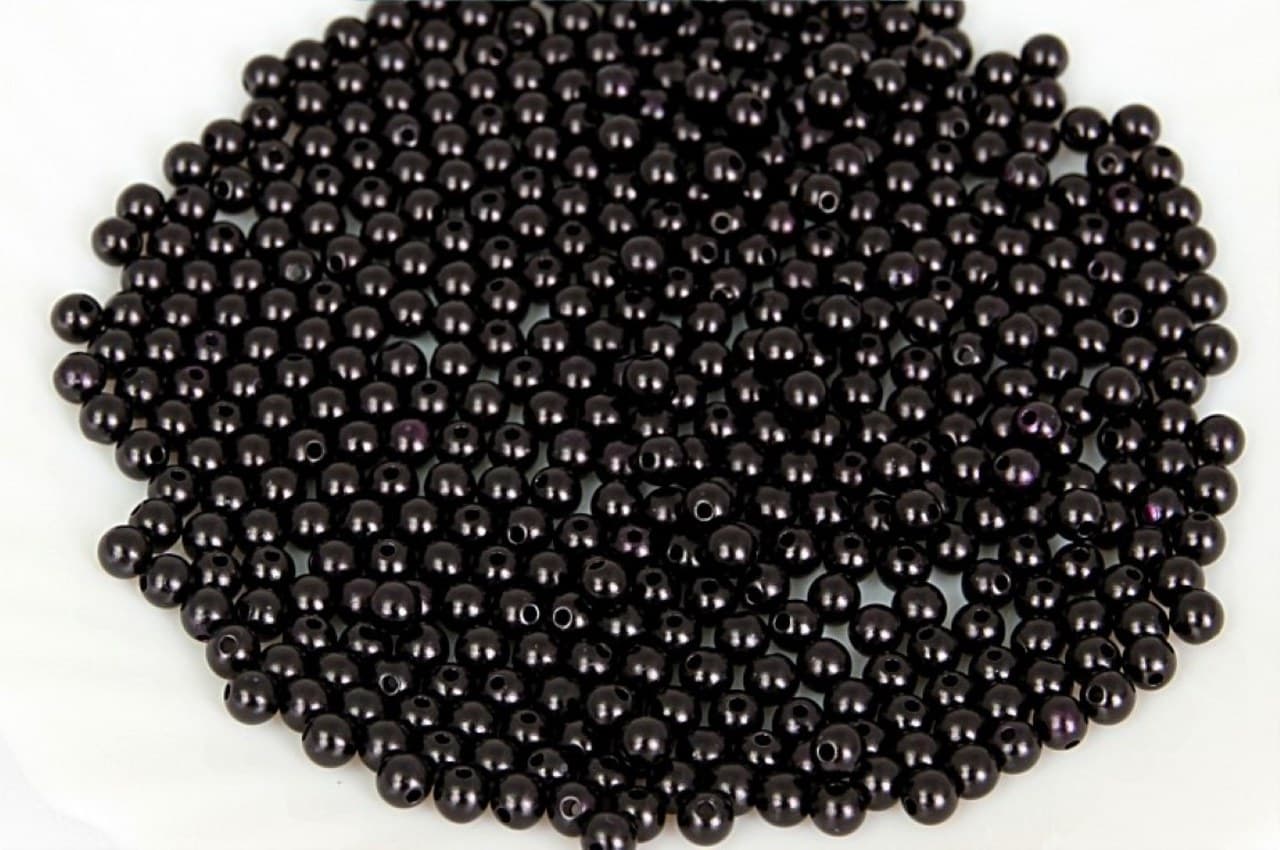 Koraliki perełki z dziurką, śr.3mm/25g, czarne