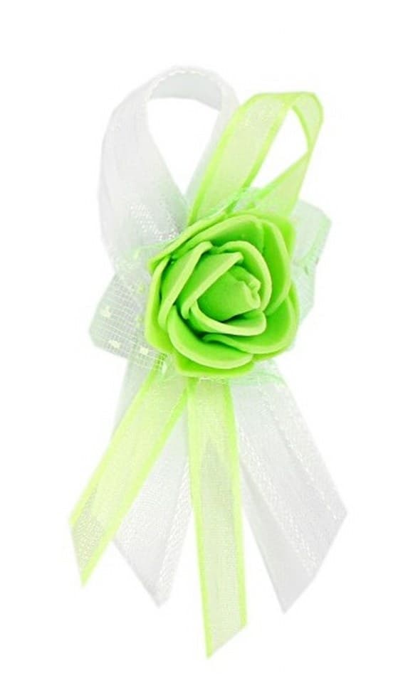 Kotylion z kwiatem piankowym dla gości, seledynowy