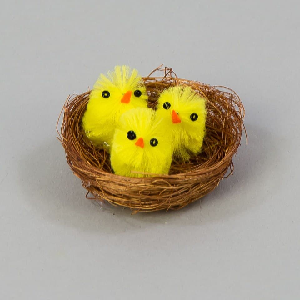 Kurczaki w gniazdku śr.5cm/12szt