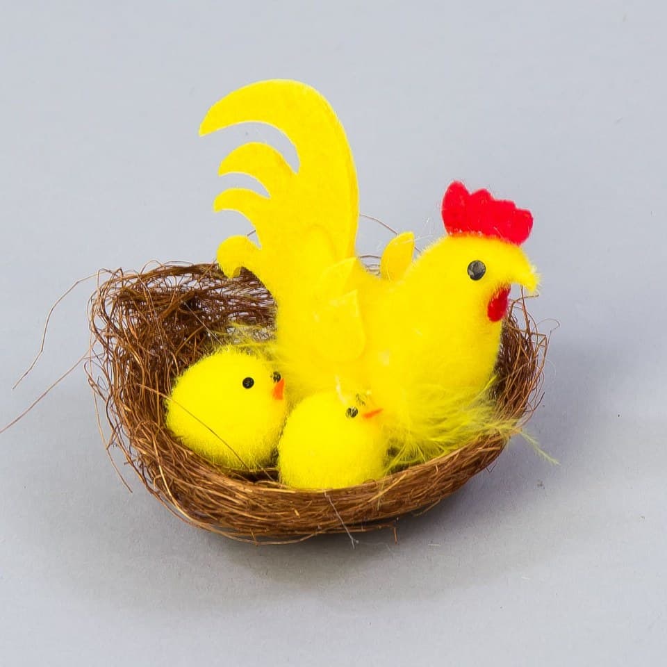 Kogut z kurczakami w gnieździe, śr.6cm/12sztuk