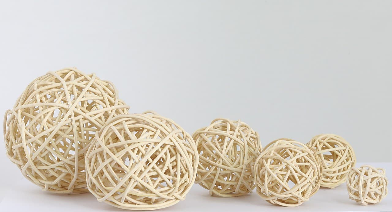 Pleciona Kula rattanowa śr. 5cm, naturalna