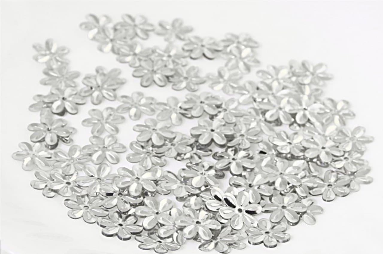 Cekiny kwiatki małe 8mm/5gram srebrne