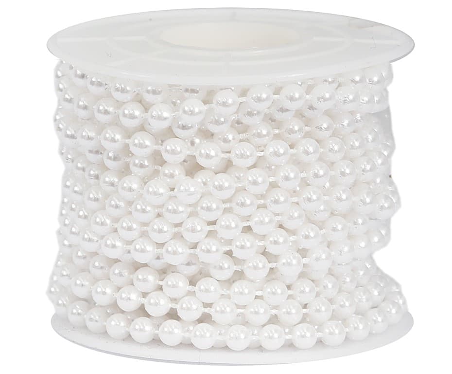 Perełki na sznurku,  śr 4mm/5mb, białe