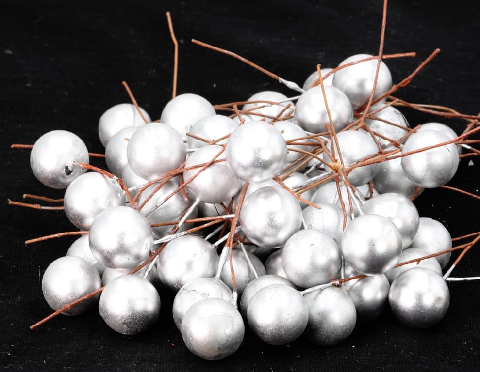Owoce głogu na drucie, śr.1cm/72szt, srebrne