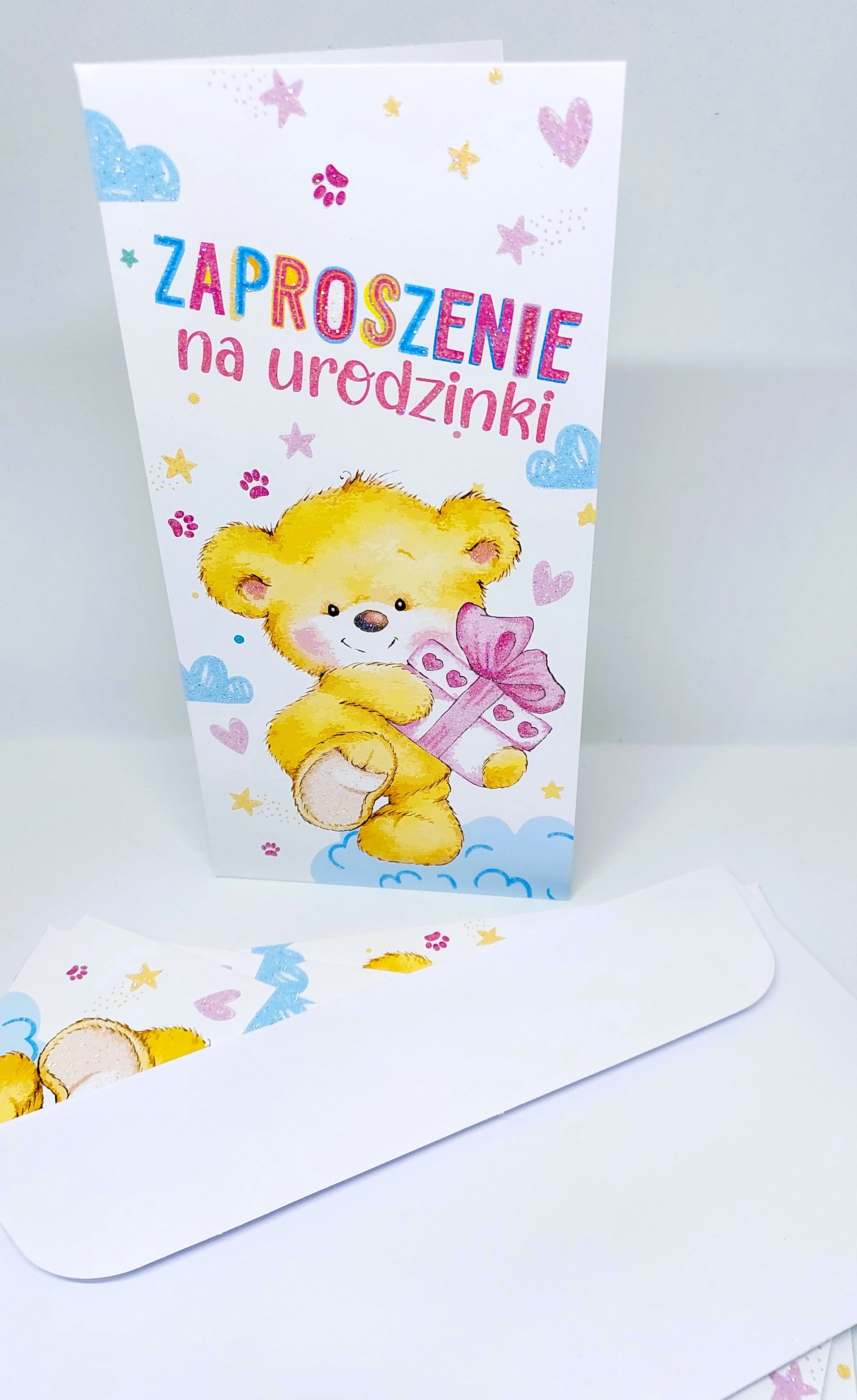 Zaproszenie miś z brokatem na URODZINY, 1 szt.