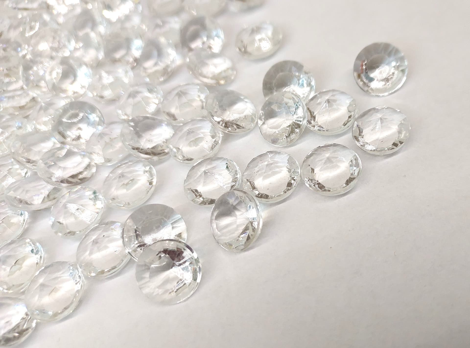 Diamenty akrylowe 10 mm - 50 g/195 szt.