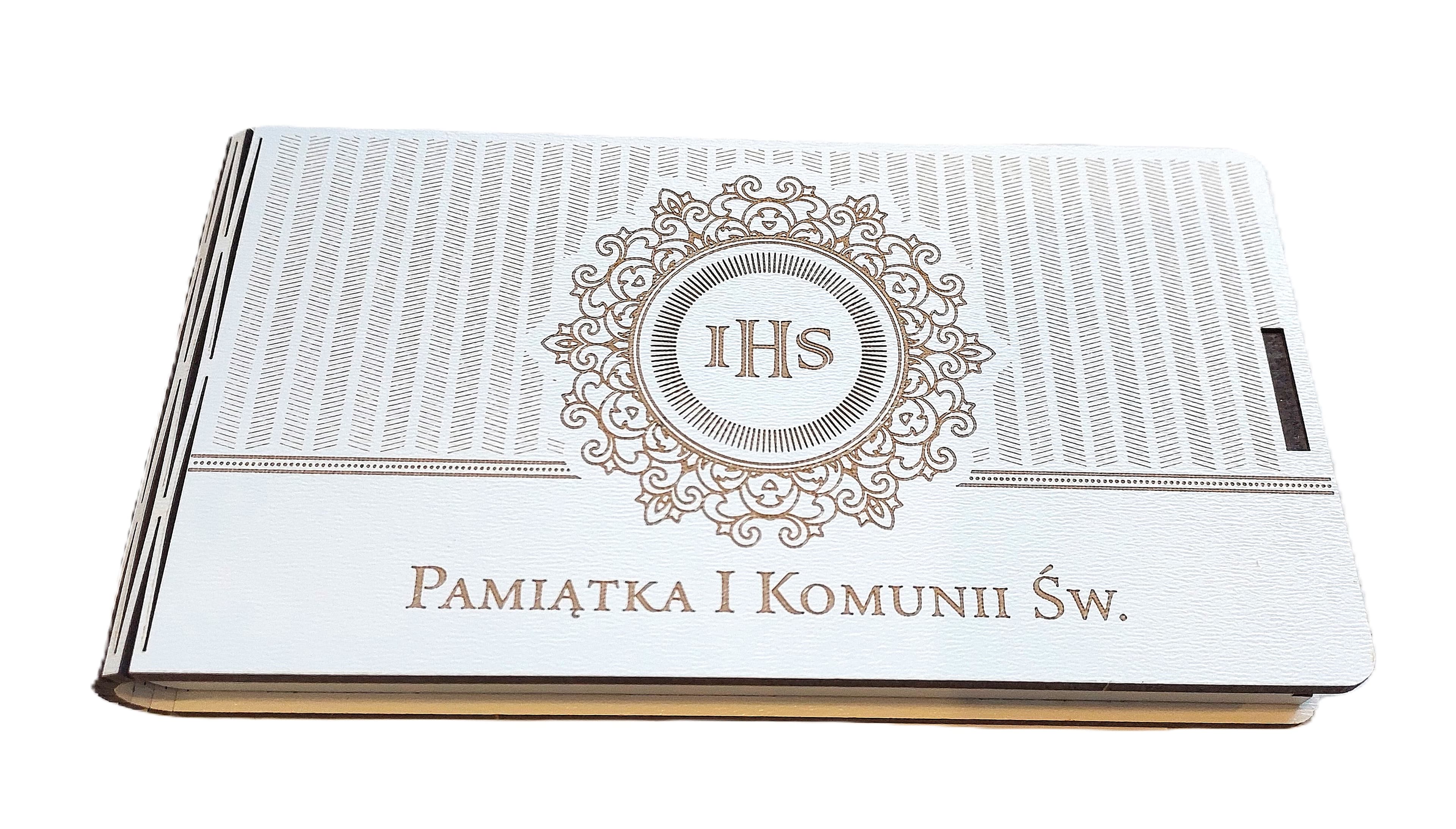 Pudełko drewniane na pieniądze  Komunia Święta IHS
