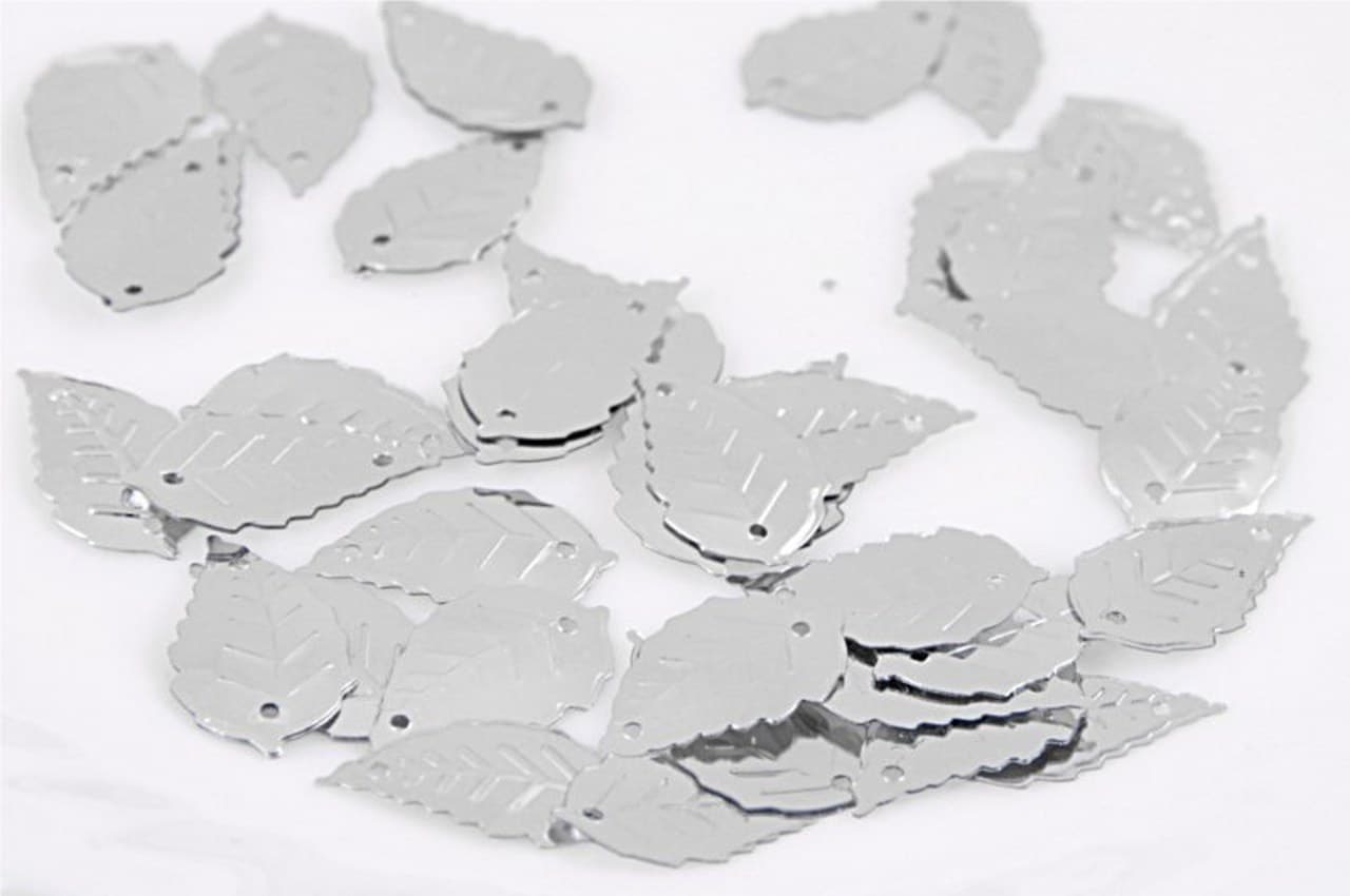 Cekiny liscie 15x25mm/5gram srebrne
