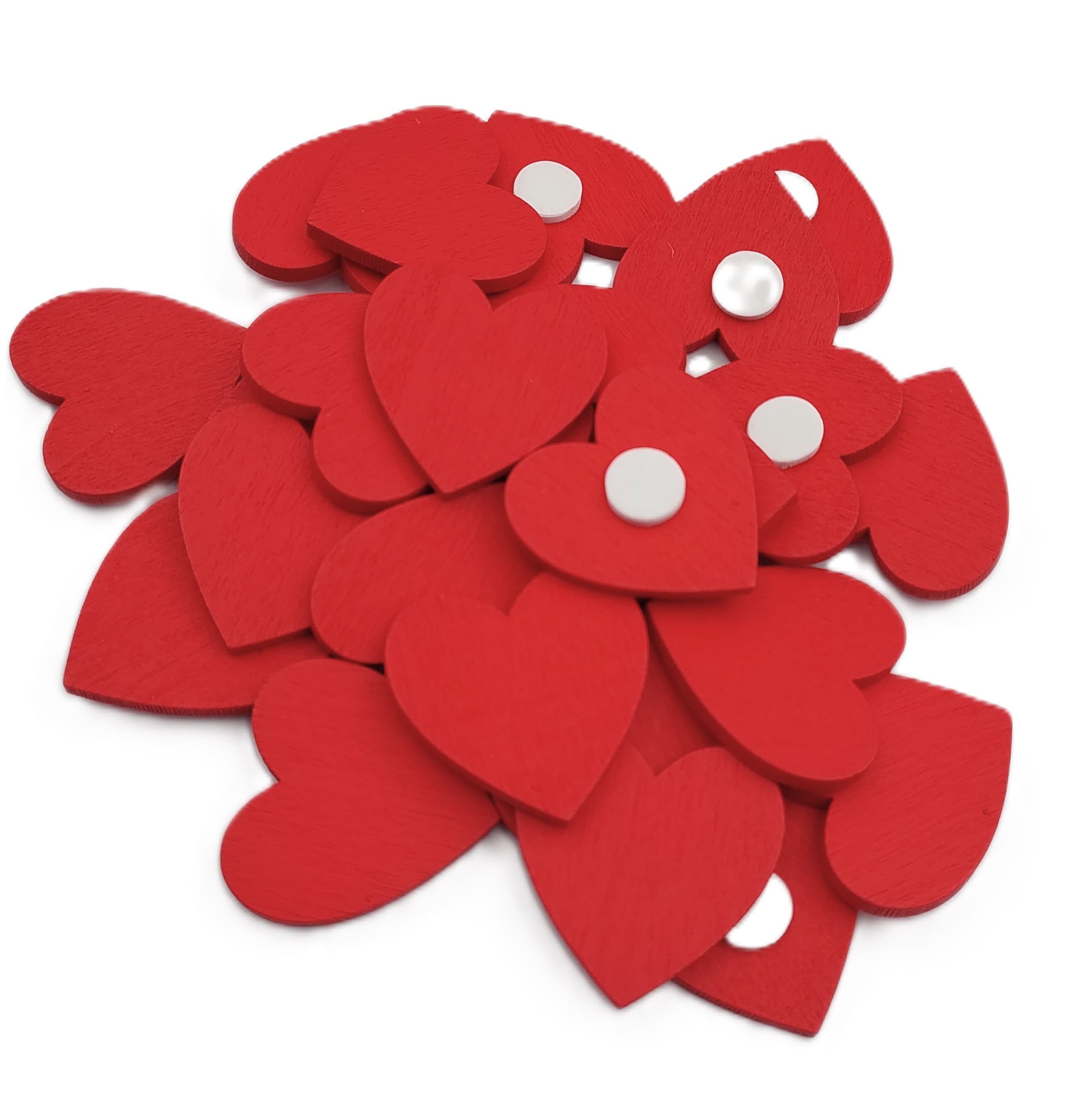 Przyklejki drewniane czerwone serca 2x2,5cm 24 szt
