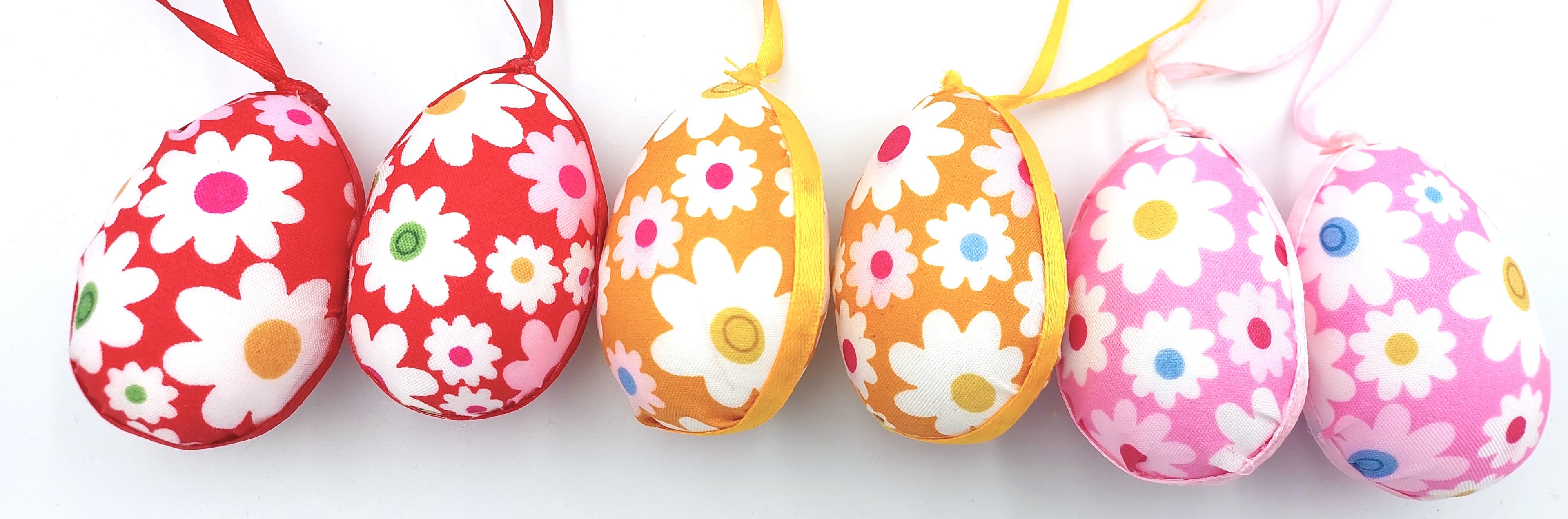 Jajka plastikowe z tkaniną w kwiaty mix 6sztuk 6cm