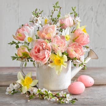 Serwetki 33x33cm Konewka z kwiatami wielkanoc