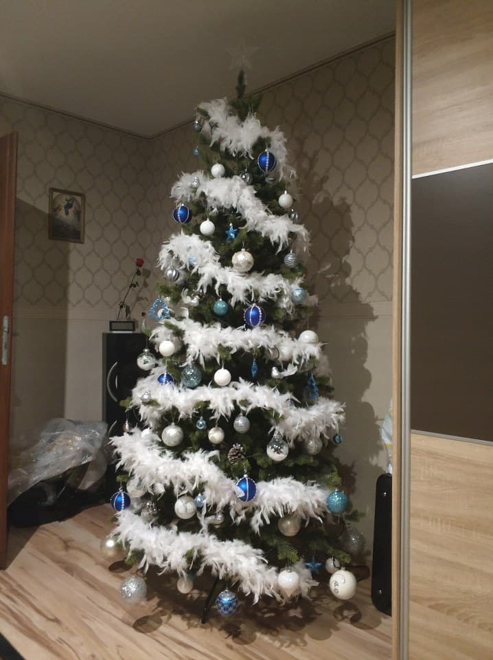 Szal boa piór, 45g/180cm. biały